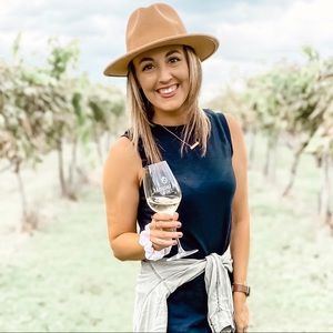 Meet your Posher, Kelsey